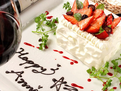 �A�j�o�T���[�P�[�L